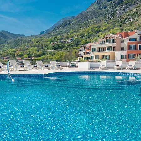 Lavender Bay Apartment C32 Donji Morinj Zewnętrze zdjęcie