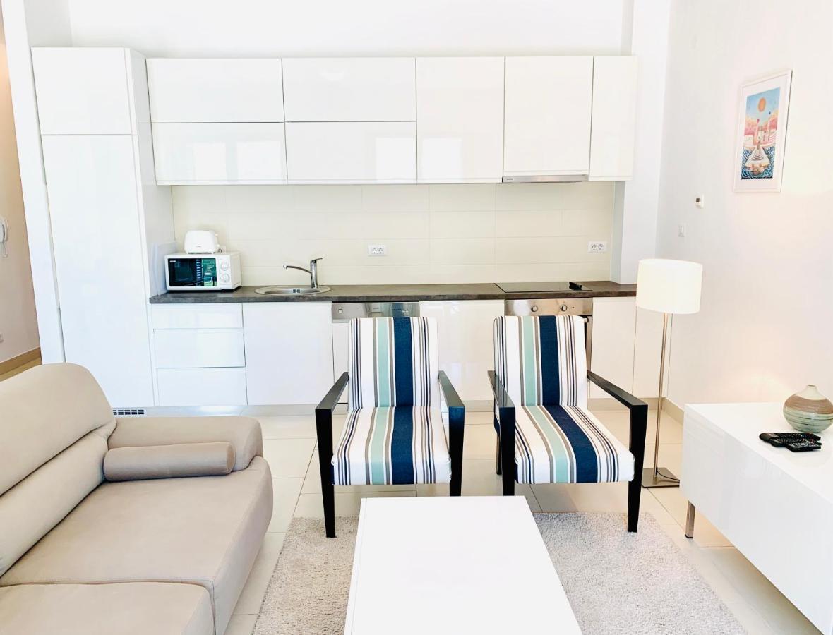 Lavender Bay Apartment C32 Donji Morinj Zewnętrze zdjęcie
