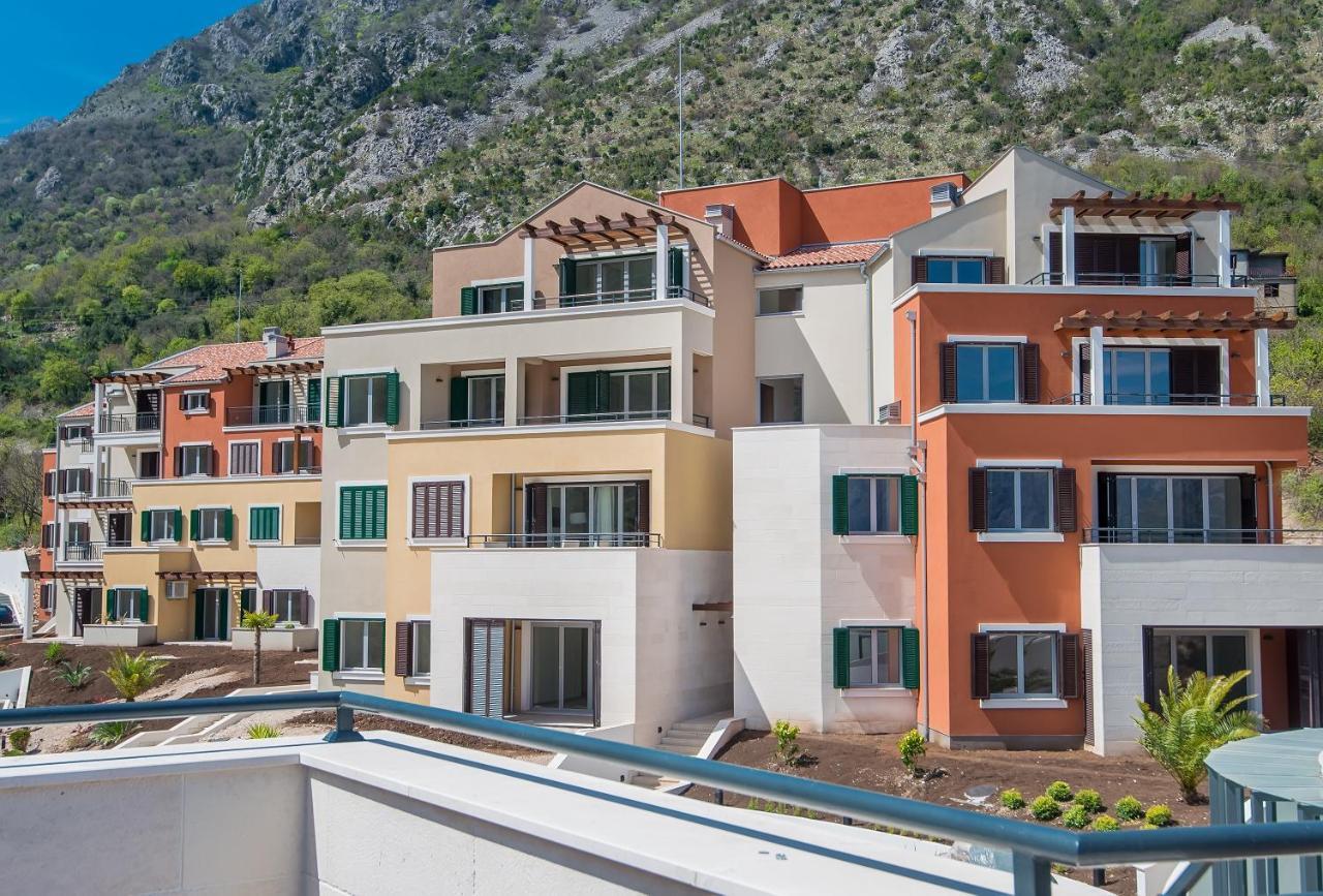 Lavender Bay Apartment C32 Donji Morinj Zewnętrze zdjęcie